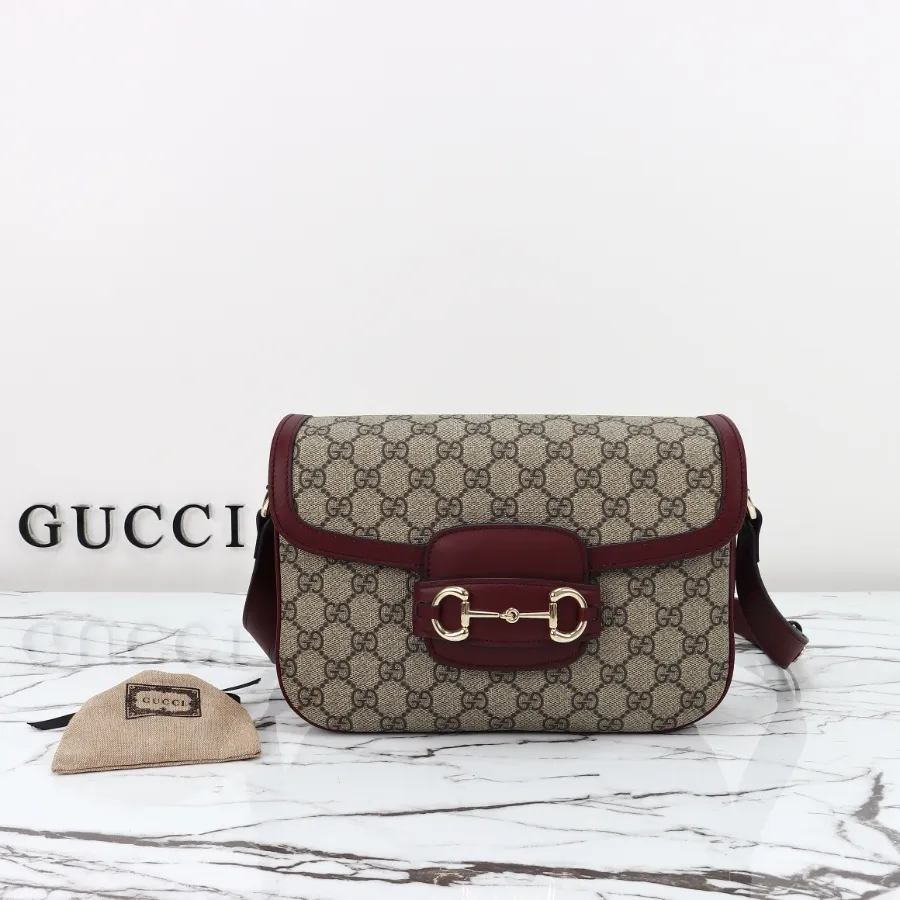 GUCCI_구찌_Horsebit_숄더백_여성데일리백_#815178.JPG