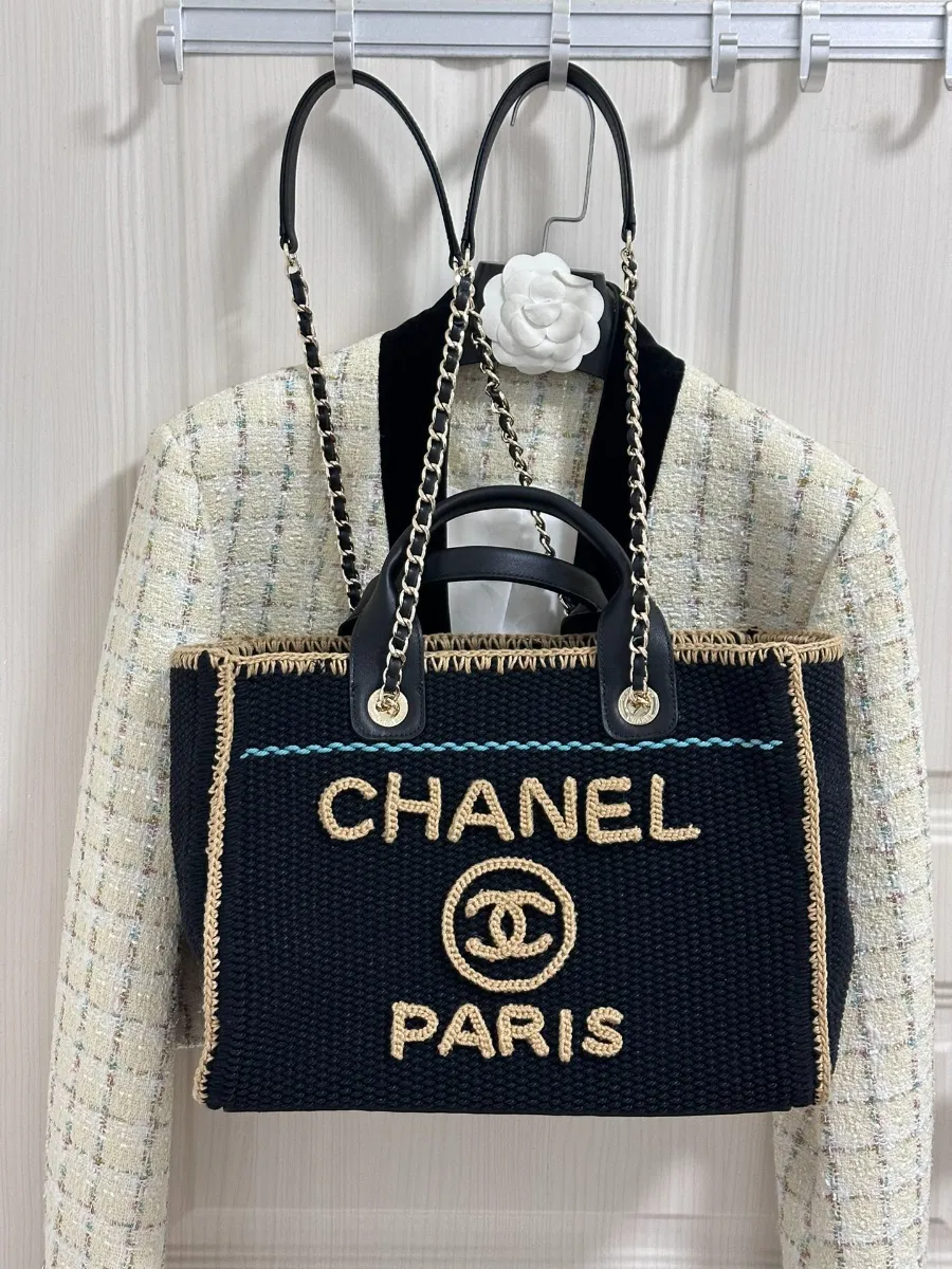 chanel_1602969_detail_09.jpg