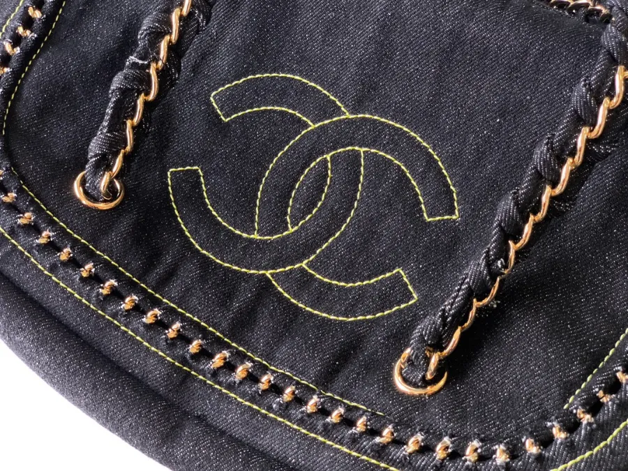 chanel_denim_bostonbag_2240000601656_inside.jpg