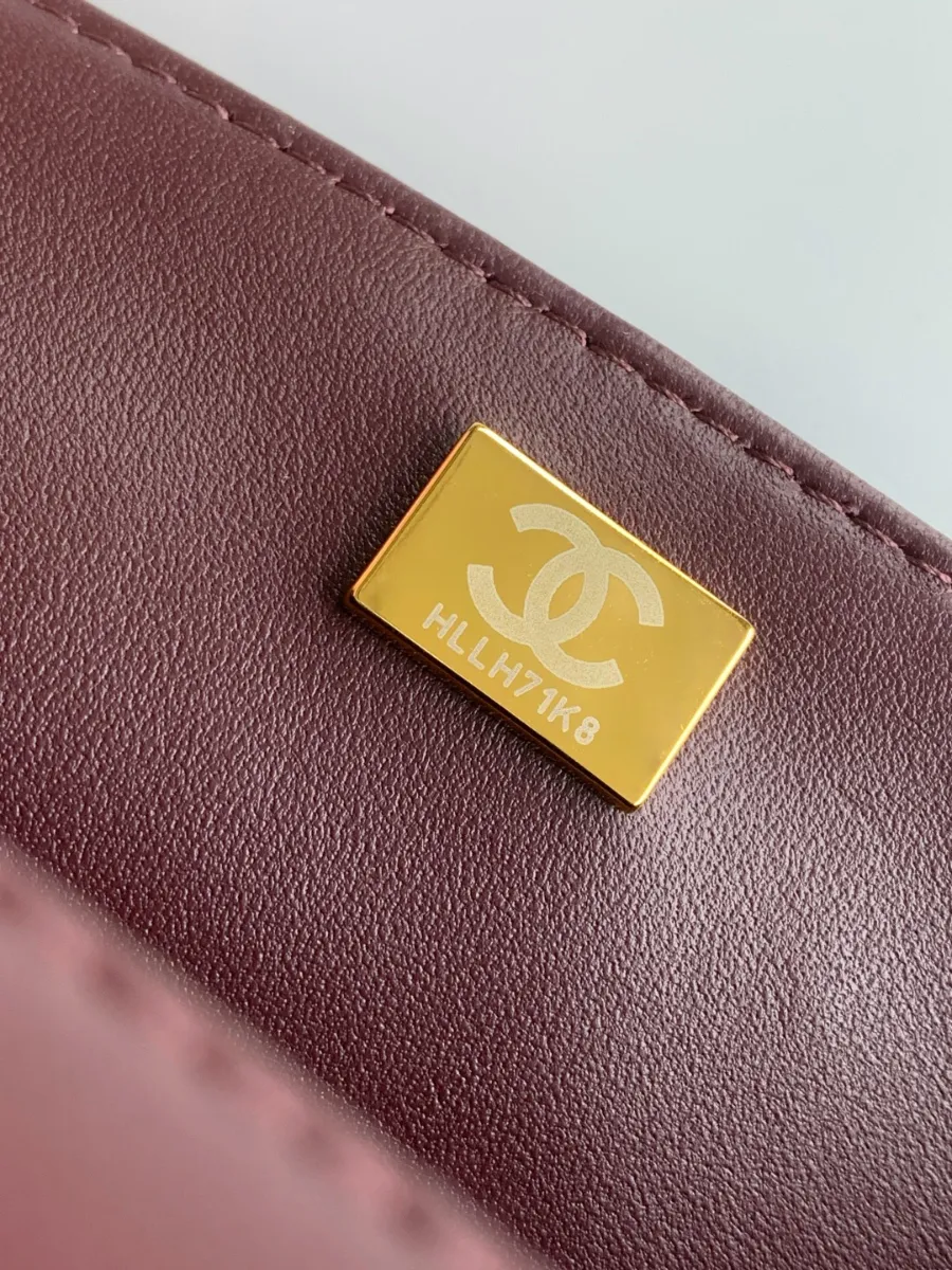 chanel_20bag_as2431_detail_06.jpg