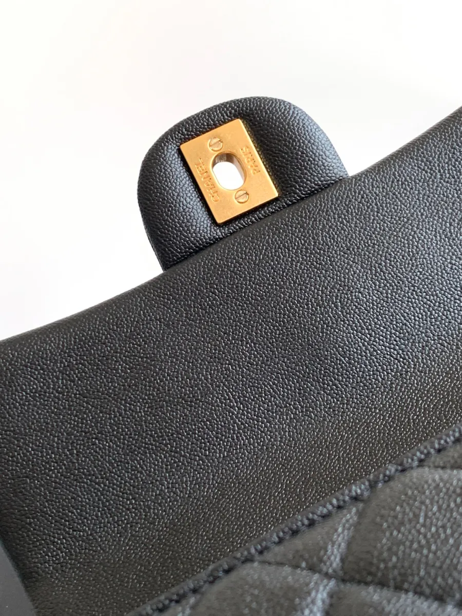 chanel_latest_mini_grained_calfskin_20bag_as2431_detail_03.jpg