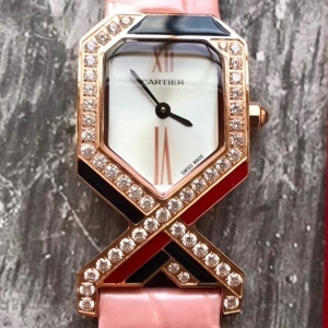 Cartier Diagonale 까르띠에 디아고날 여성 쿼츠 시계 로즈골드 악어가죽 핑크밴드