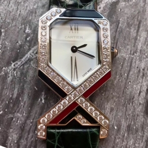 Cartier Diagonale 까르띠에 디아고날 여성 쿼츠 시계 실버 악어가죽 그린 밴드