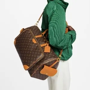 Louis Vuitton 루이비통 2025 키폴 카고 반둘리에 50 52cm (7월)