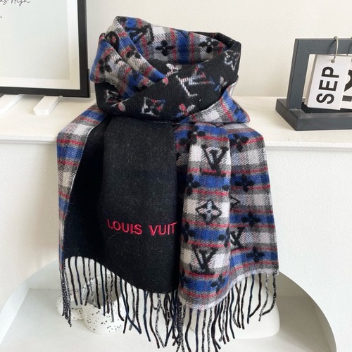 Louis Vuitton 루이비통 모노그램 그라디언트 타탄 시티 머플러