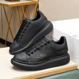 Alexander McQueen 2024 스니커즈 (남녀공용) (2색) (12월)