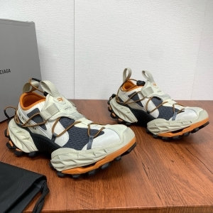 Balenciaga 발렌시아가 2024 스니커즈 (남녀공용) (2색) (12월)