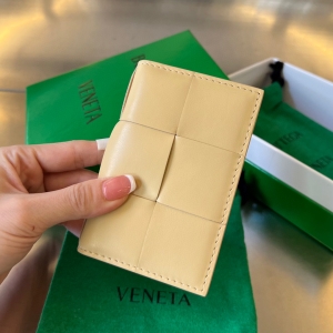 브릭 Veneta Bottega