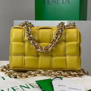 Bottega Veneta 보테가 베네타 2022 체인 카세트백 27cm (2색)