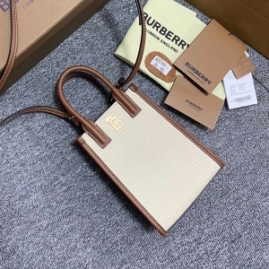 Burberry 버버리 2023 프란시스 마이크로 토트백 18cm (3색)