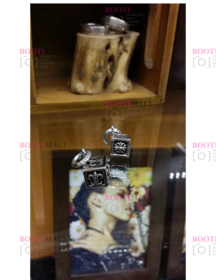 Frame Letter Block 크롬하츠st HEARTS