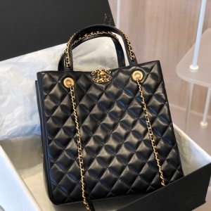 Chanel 샤넬 쇼퍼백 27cm