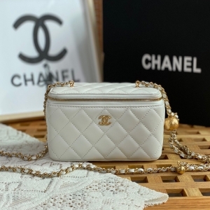 Chanel 샤넬 코스매틱 케이스 17cm (2색)