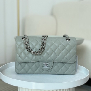 Chanel 샤넬 클래식 미디엄 플랩백 25cm (2색)