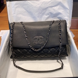 Chanel 샤넬 플랩 숄더백 32cm (2색)