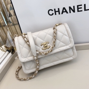Chanel 샤넬 플랩백 22cm/25cm (10월)