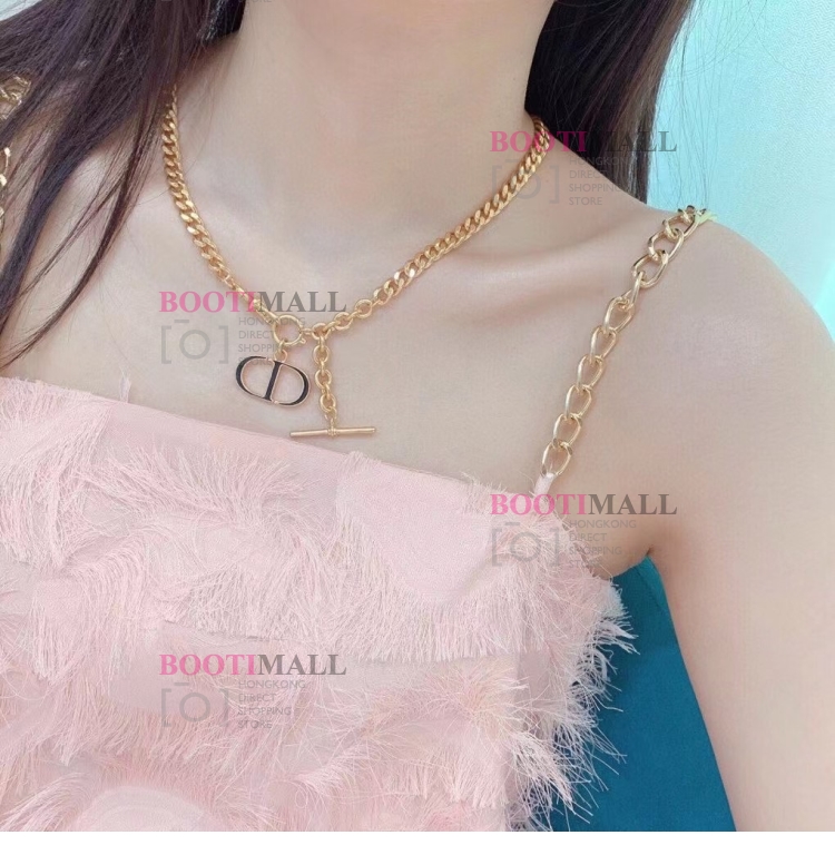 디올 2021 몽테인 목걸이