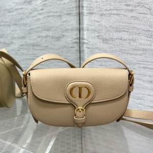 Dior 디올 2024 바비 이스트웨스트백 21cm (11월)