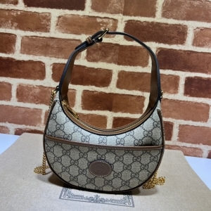 Gucci 구찌 2024 GG 하프문 미니백 22cm (1월)