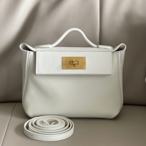 HERMES 에르메스 2022 켈리 2424 미니 21cm (가격상담)