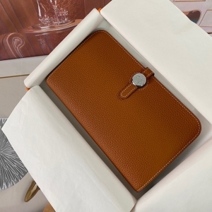 Hermes 에르메스 2023 도곤 장지갑 20cm (2색) (가격상담) (11월)