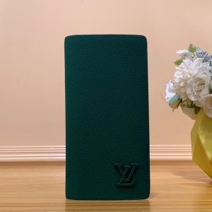 Louis Vuitton 루이비통 2023 지피 윌릿 장지갑 19cm (2색) M69980