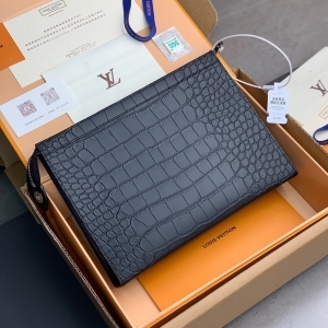 Louis Vuitton 루이비통 2023 포쉐트 보야주 클러치 26cm