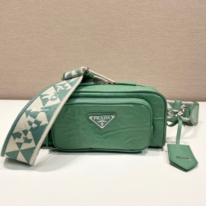 Prada 프라다 2023 멀티 포켓 숄더백 22cm (2색) 1BH198