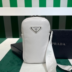 Prada 프라다 2023 미니 크로스백 18cm (2색) 1BP027