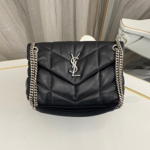 Saint Laurent 생로랑 2023 스몰 루루 푸퍼백 29cm (3색) 577476