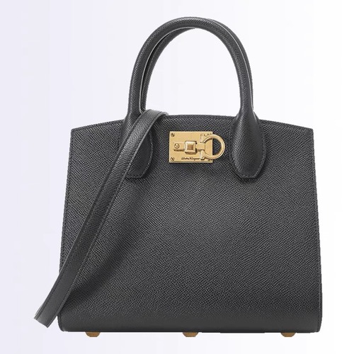 페라가모 FW2023 스튜디오 와인 레드 토트백