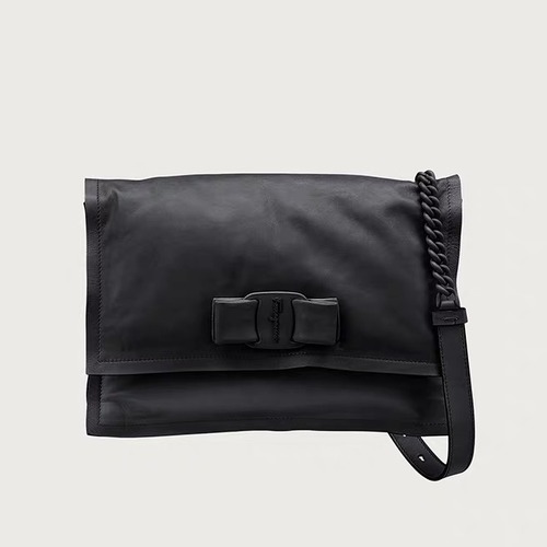 FERRAGAMO 살바토레 페라가모 FW2023 Vara 리본 장식 숄더백