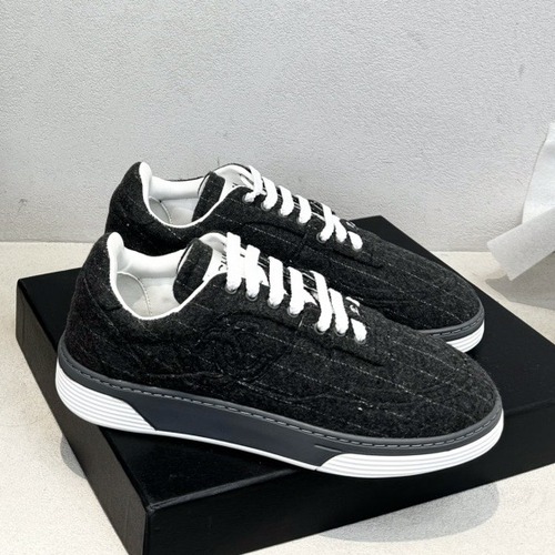 CHANEL 샤넬 2025 F/W 울 트위드 로우 스니커즈