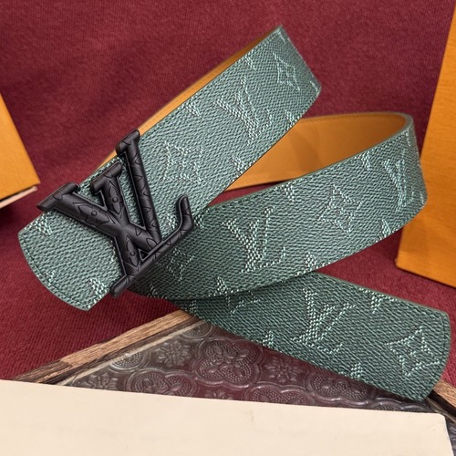 Louis Vuitton 루이비통 루이 비통 디멘션 모노그램 헤리티지 40 리버서블 벨트