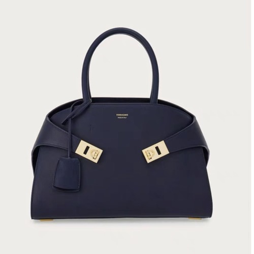 FERRAGAMO 페레가모 FW2023 HUG 나파 가죽 토트백