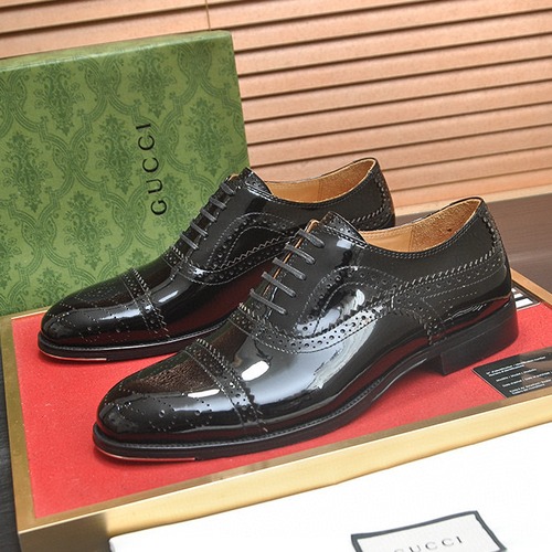 GUCCI 구찌 남성 클래식 브로그 레더 옥스포드 구두