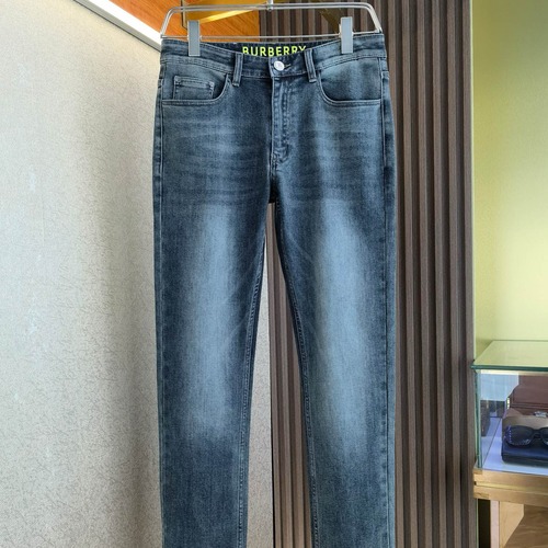 BURBERRY 버버리 남성 그레이 워싱 데님 팬츠